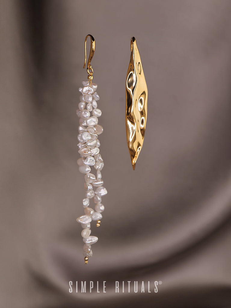 24SS [ Muse of the Sea ] Lustrous Seaweed Cascade Earrings