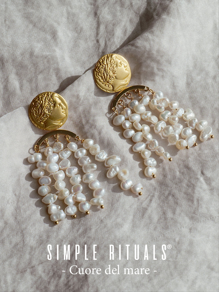 [ Roman Waterfall ] handmade freshwater pearl with Apollo Faces coin earrings