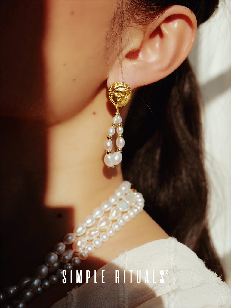 [ Goddess Coin ] freshwater pearl earrings