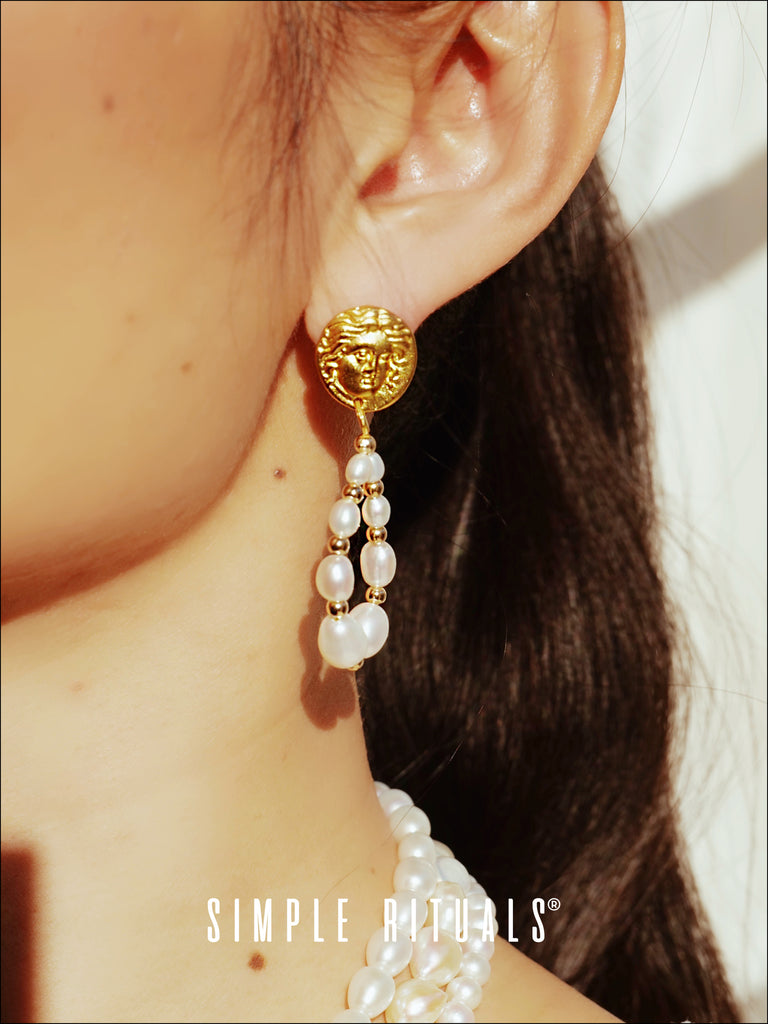 [ Goddess Coin ] freshwater pearl earrings