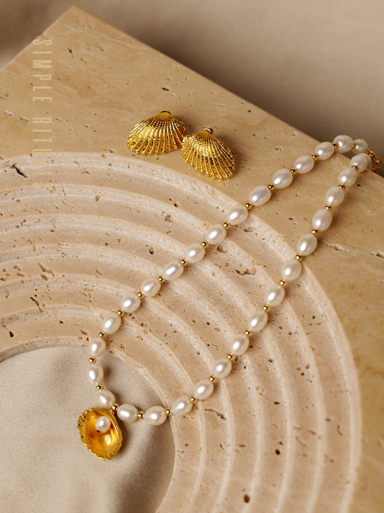 [ Venus born ] Seashell baroque pearl necklace